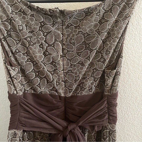 Floral dress - Picture 5 of 7